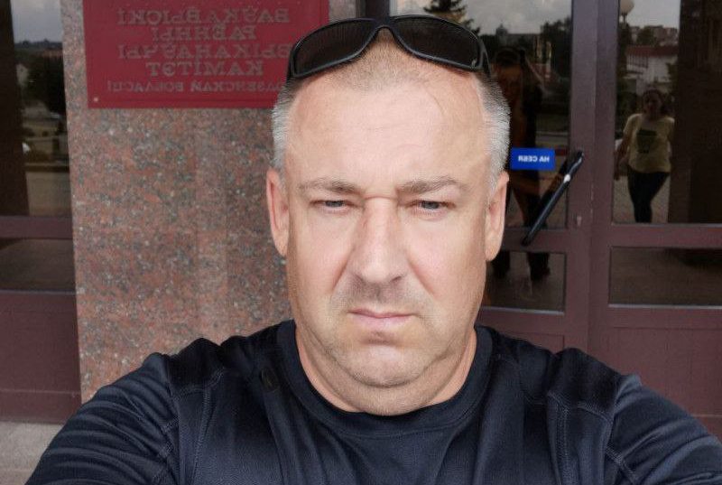 Александр Сезень: потерял треть веса, вышел из-под капельницы — и просит беларусов не перессориться