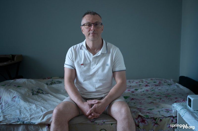 «Я не мог сесть пять дней, а они спрашивали, есть ли жалобы». Сергей Иванцов — о РОВД, колонии и депортации